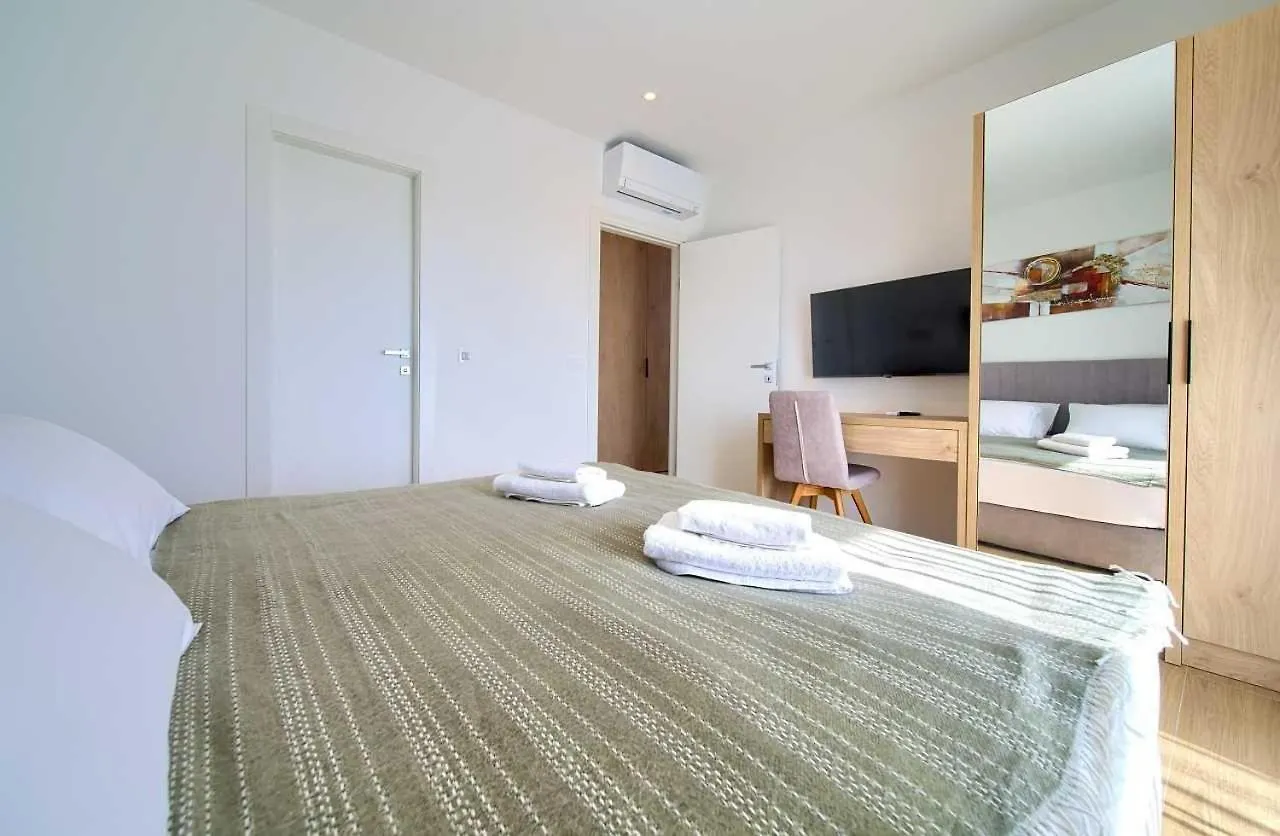 Villa Jana With Private Pool Linardići 0*,  Hırvatistan